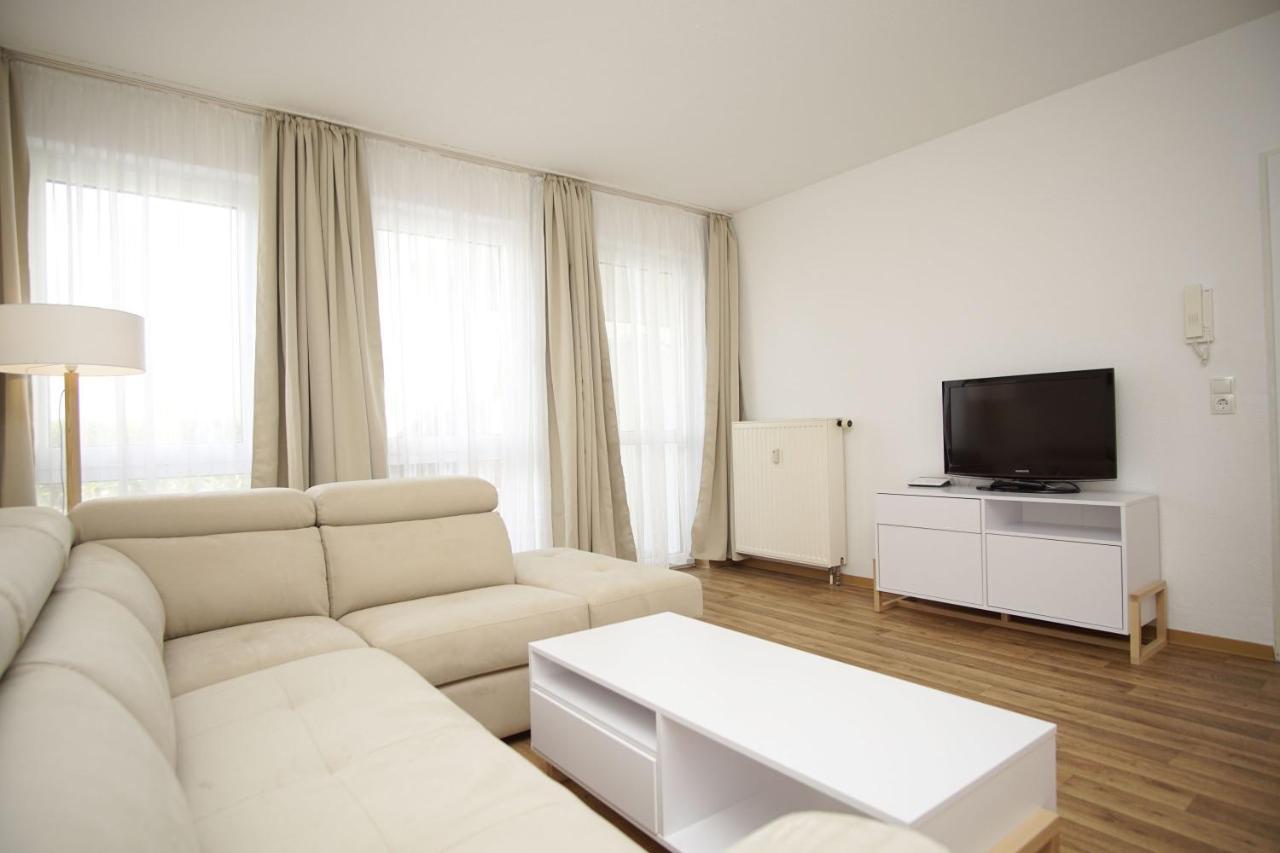 Strandnah Mit Terrasse, Gratis Nutzung Vom Ahoi Erlebnisbad Und Sauna In Sellin - Strandhaus Moenchgut Fewo06 لوبه المظهر الخارجي الصورة
