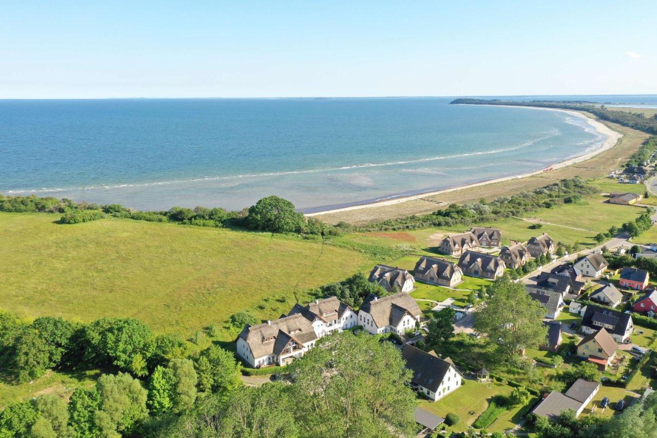 Strandnah Mit Terrasse, Gratis Nutzung Vom Ahoi Erlebnisbad Und Sauna In Sellin - Strandhaus Moenchgut Fewo06 لوبه المظهر الخارجي الصورة